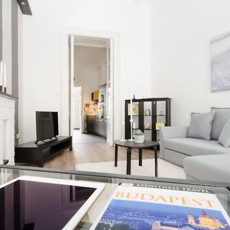 Opera Experience Apartment Budapest Eksteriør billede